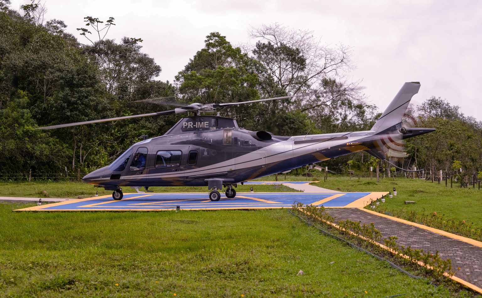 Segurança e conveniência para cada voo.