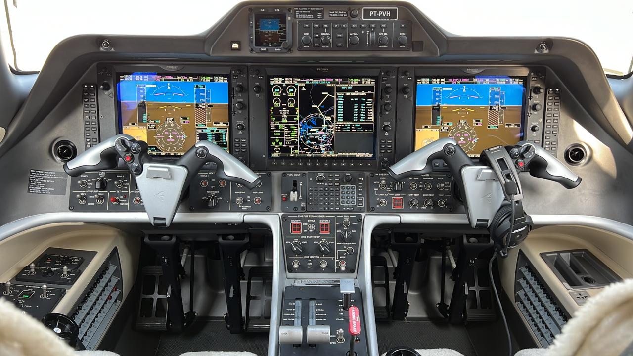 Phenom 300 SP (A-1002)