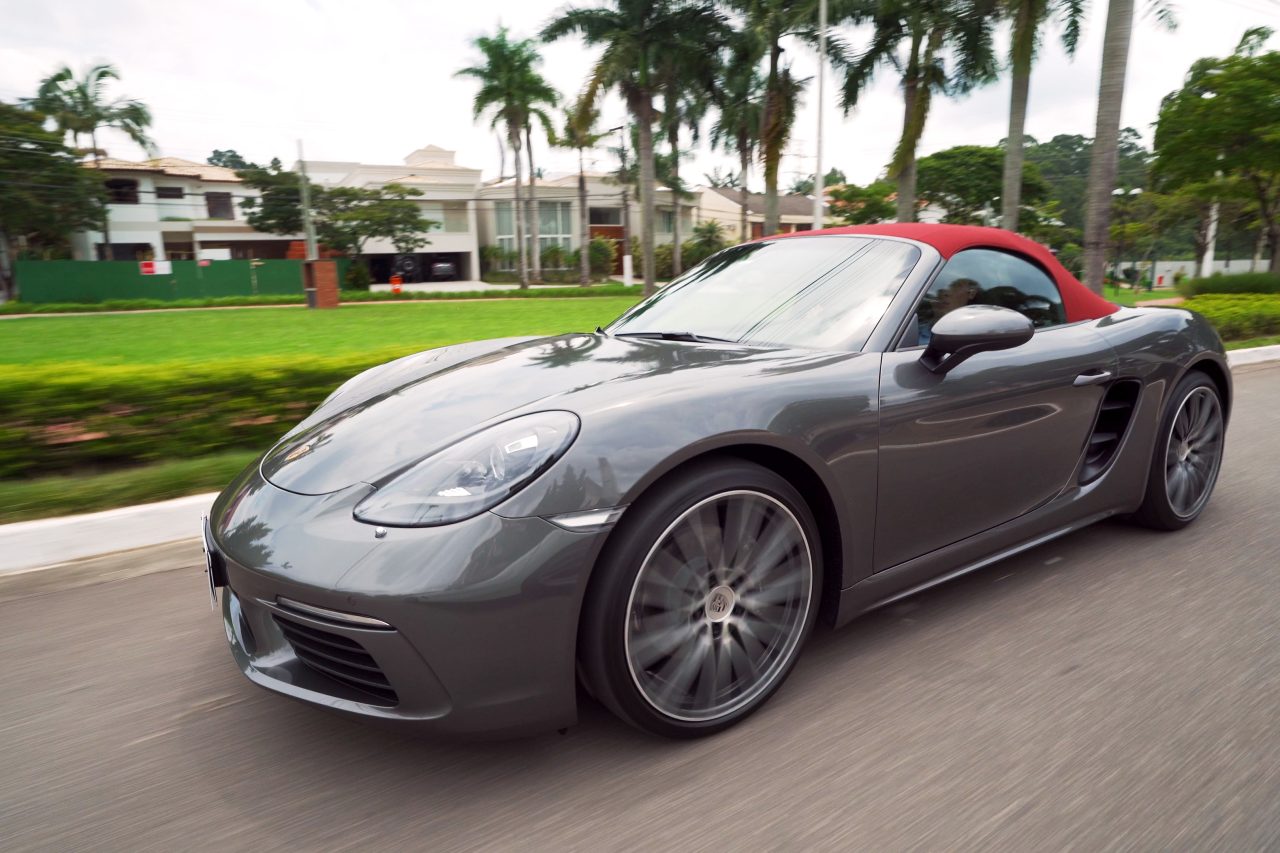 Grupo 001 (BMW Z4 M40i + Porsche 718 Boxster)