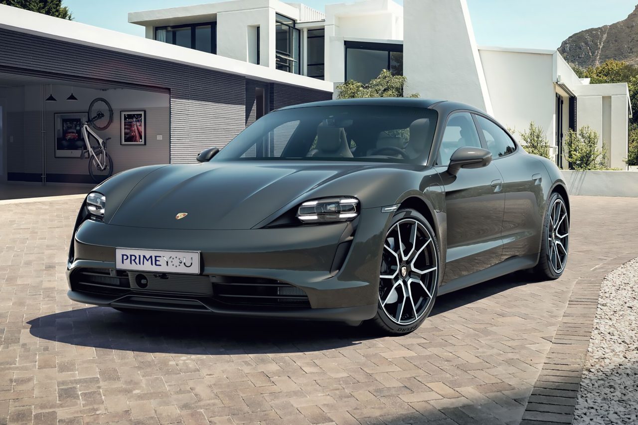 Grupo 002 (Porsche 911 Carrera e Porsche Taycan 4S)